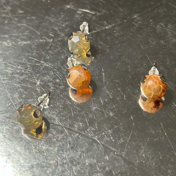Orange Carnelian & Yellow Agate Stud Earrings - Picture 3 of 3